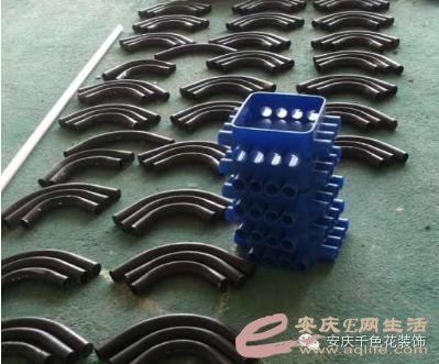 阔达专用镀锌弯头,完胜握簧弯的冷弯管,永远不会变形成90度直角,更利于后期电线更换。接线盒也非常漂亮! 阔达专用镀锌弯头,完胜握簧弯的冷弯管,永远不会变形成90度直角,更利于后期电线更换。接线盒也非常漂亮!